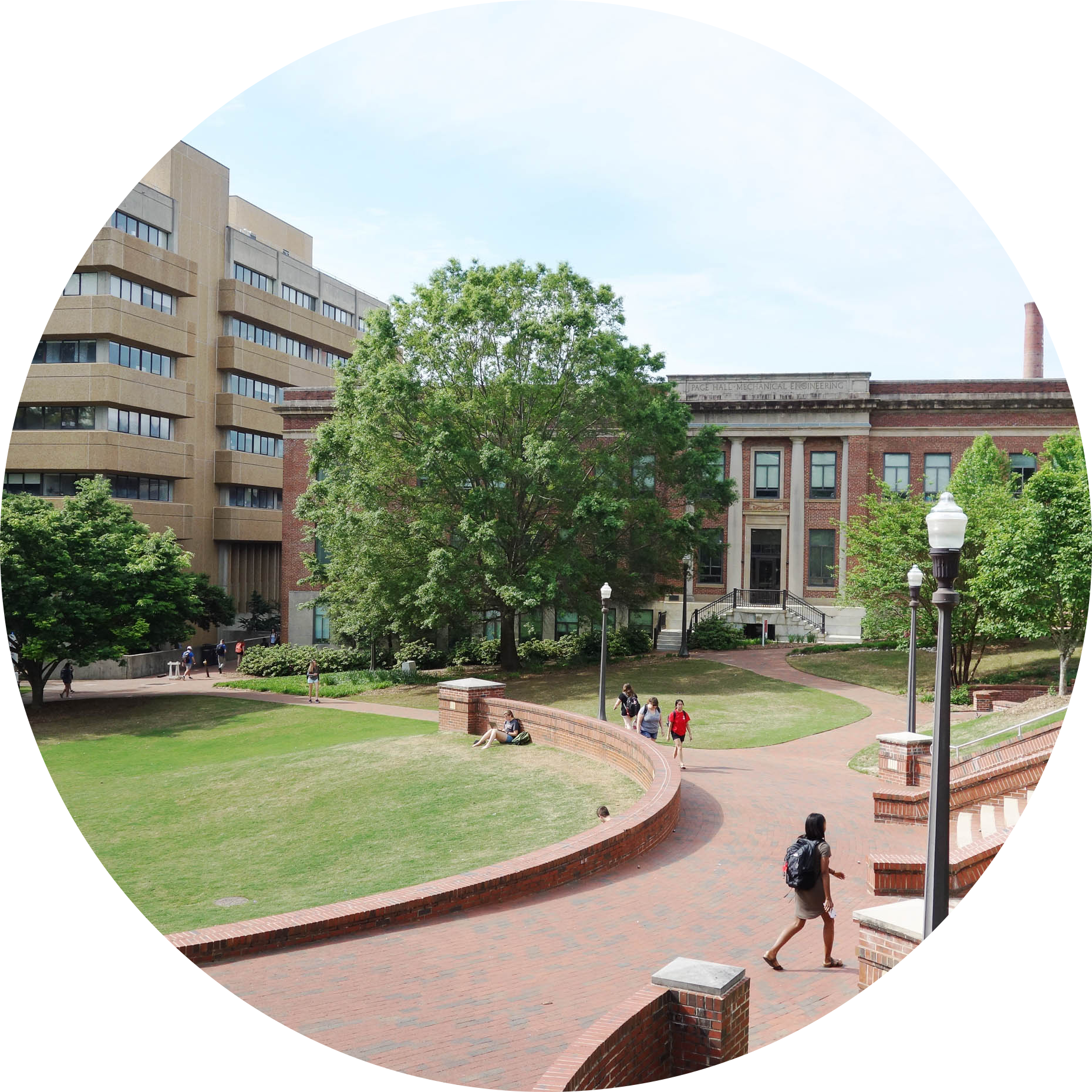 Campus-023--circle.png