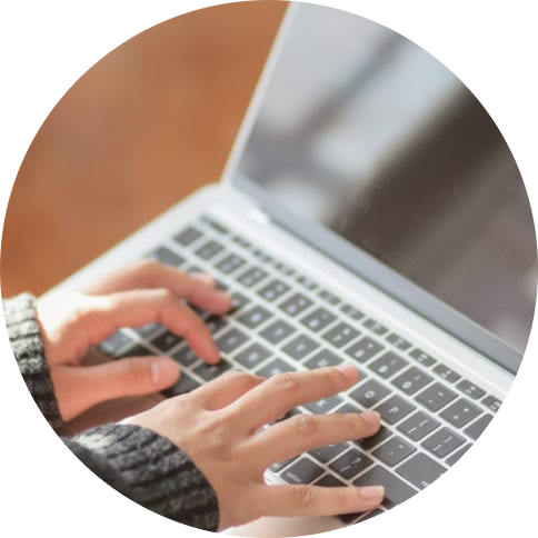 Image-woman-typing-business-plan-on-laptop-circle_484x484.png
